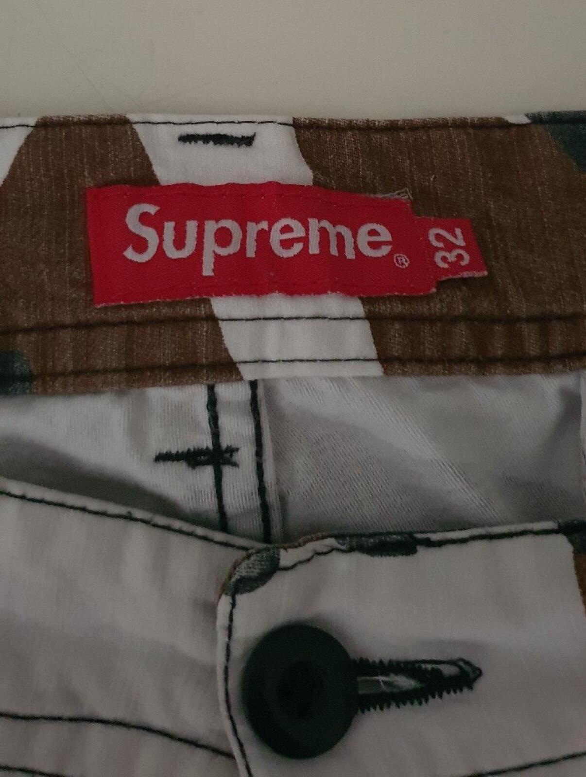 FW16 Supreme Cargo Pant Cow Camo Size 32