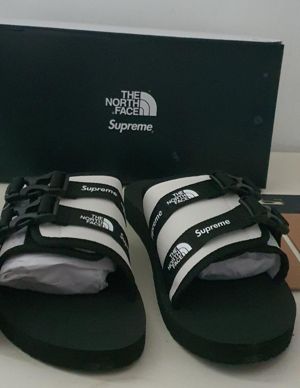 SS22 Supreme The North Face Trekking Sandal Slides Stone UK 7 US 8 EU 40.5 Weiß