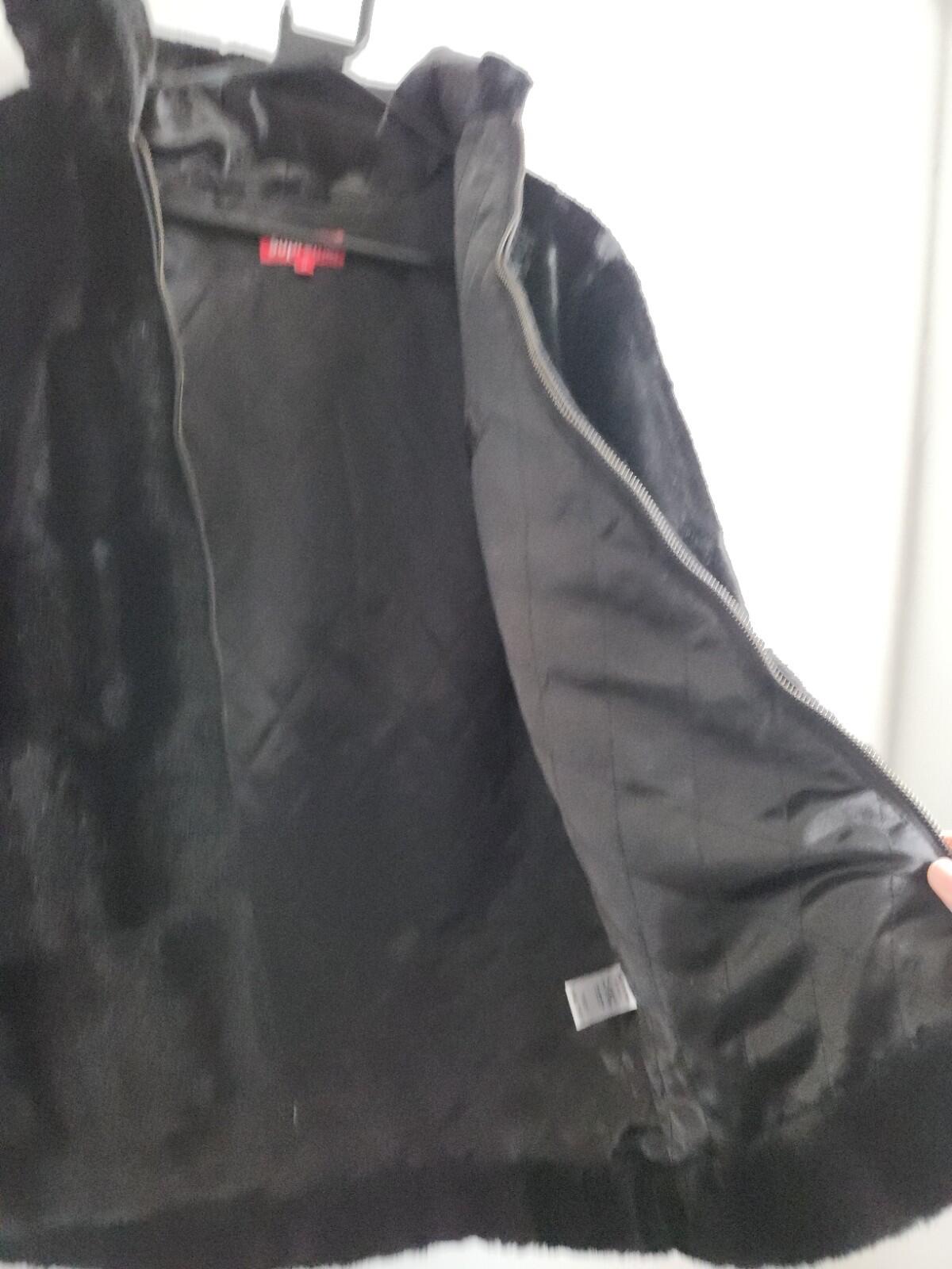 FW15 Supreme Faux Fur Jacket Black Black Vintage 2015 Coat Size M Medium