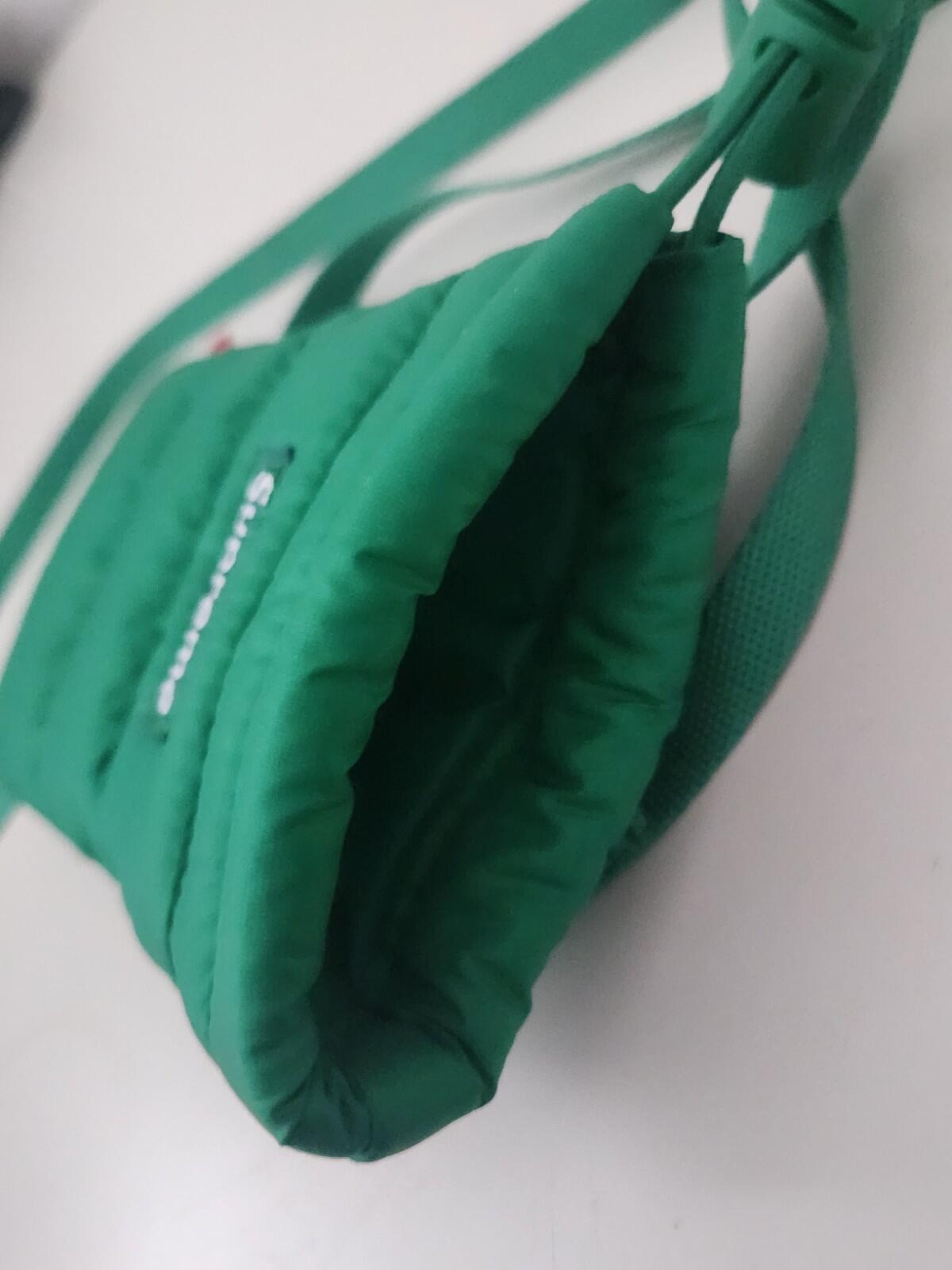 FW22 Supreme Puffer Neck Pouch Bag Green Water Resistant Mobile Phone