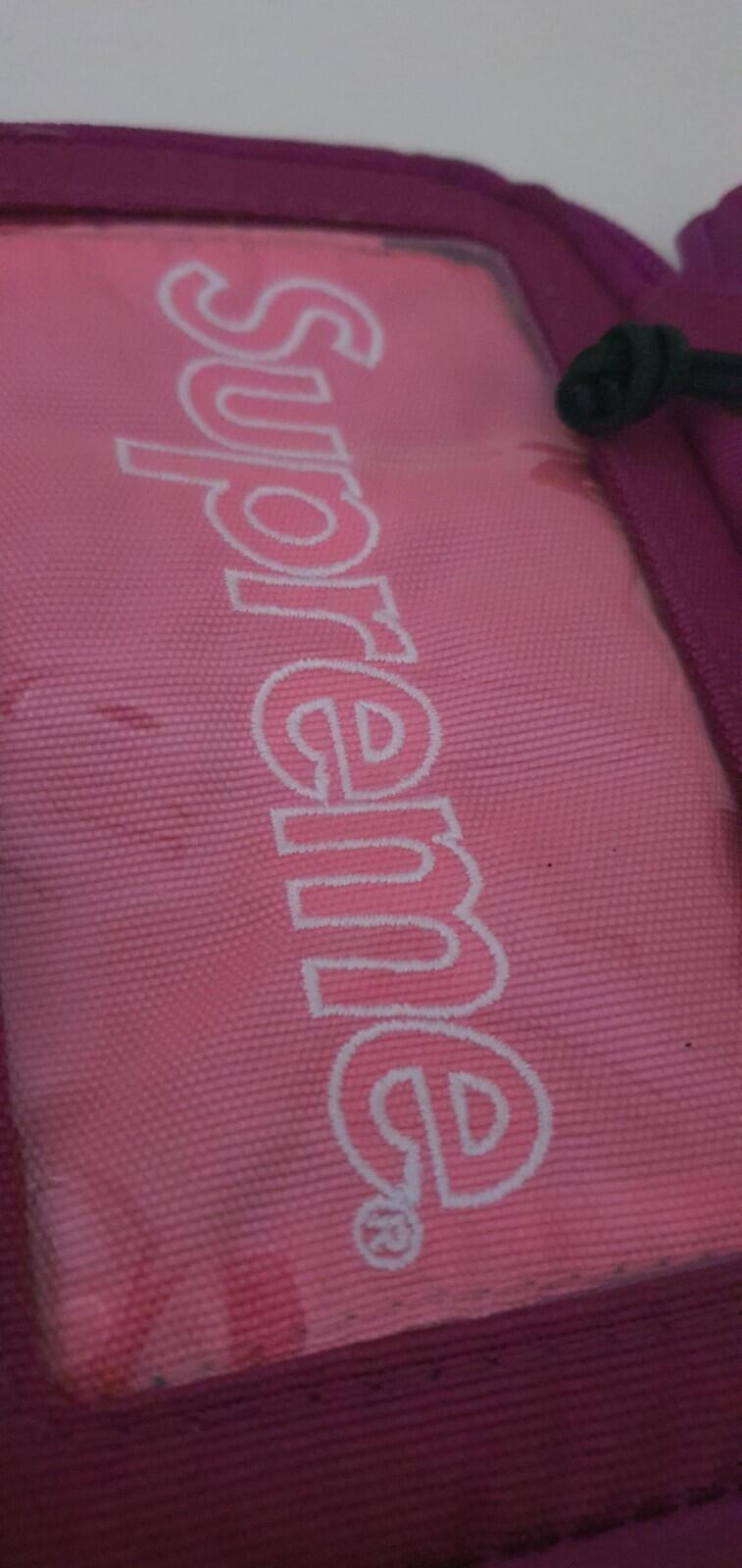 FW19 Supreme magenta small zip pouch cordura nylon bag Water resistant wallet
