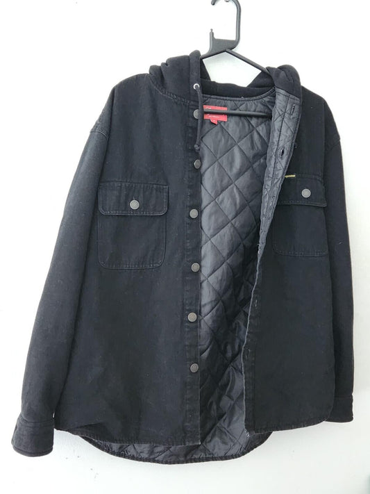 FW22 Supreme Camisa vaquera con capucha de forro polar S Pequeña Negra acolchada logo bordado