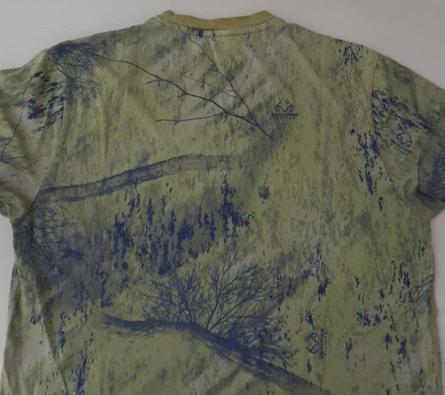 SS19 Palace Fishing Tee green Realtree T-shirt size L large tri ferg