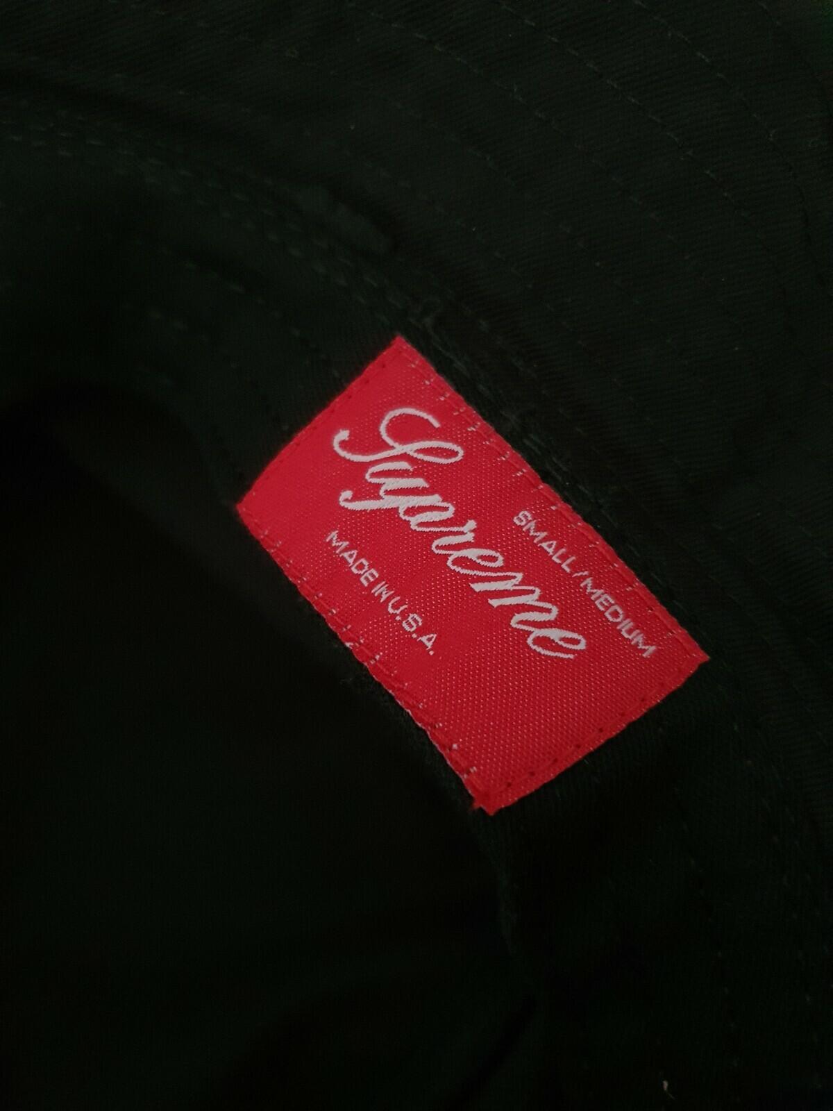SS20 Supreme name plate black crusher size S/M bucket hat small / medium