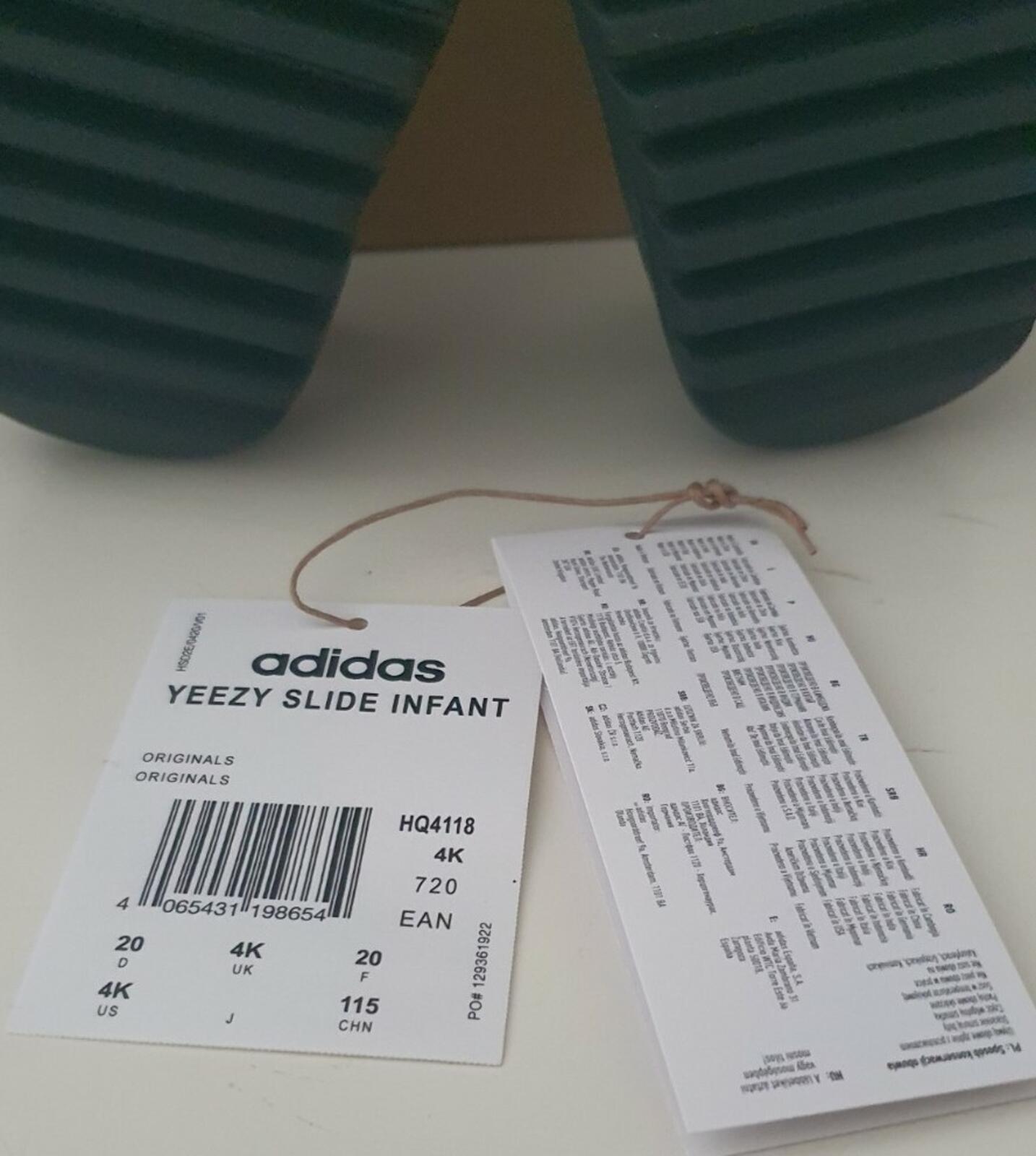 ADIDAS YEEZY New INFANTS ONYX SLIDE 4K UK 4K Black grey slides Baby