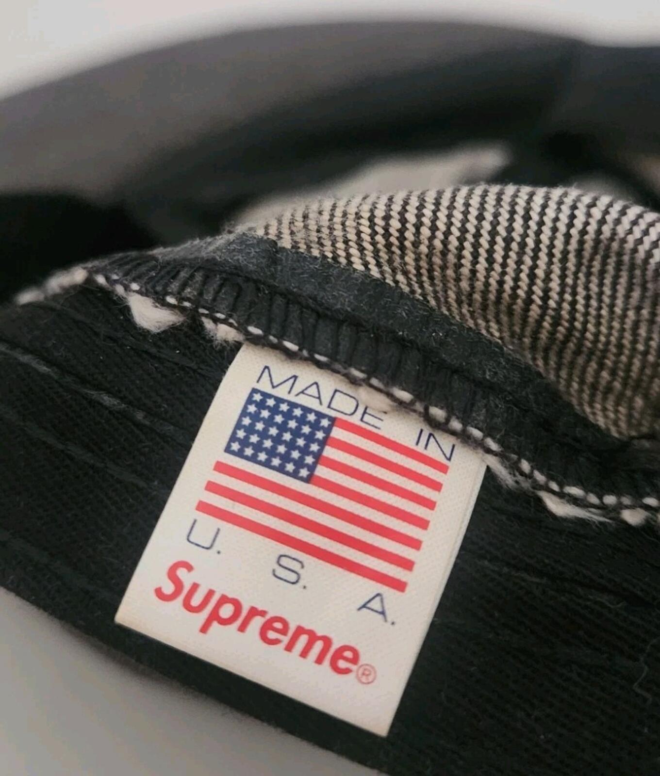 Gorra Camp Supreme de mezclilla SS18 negra