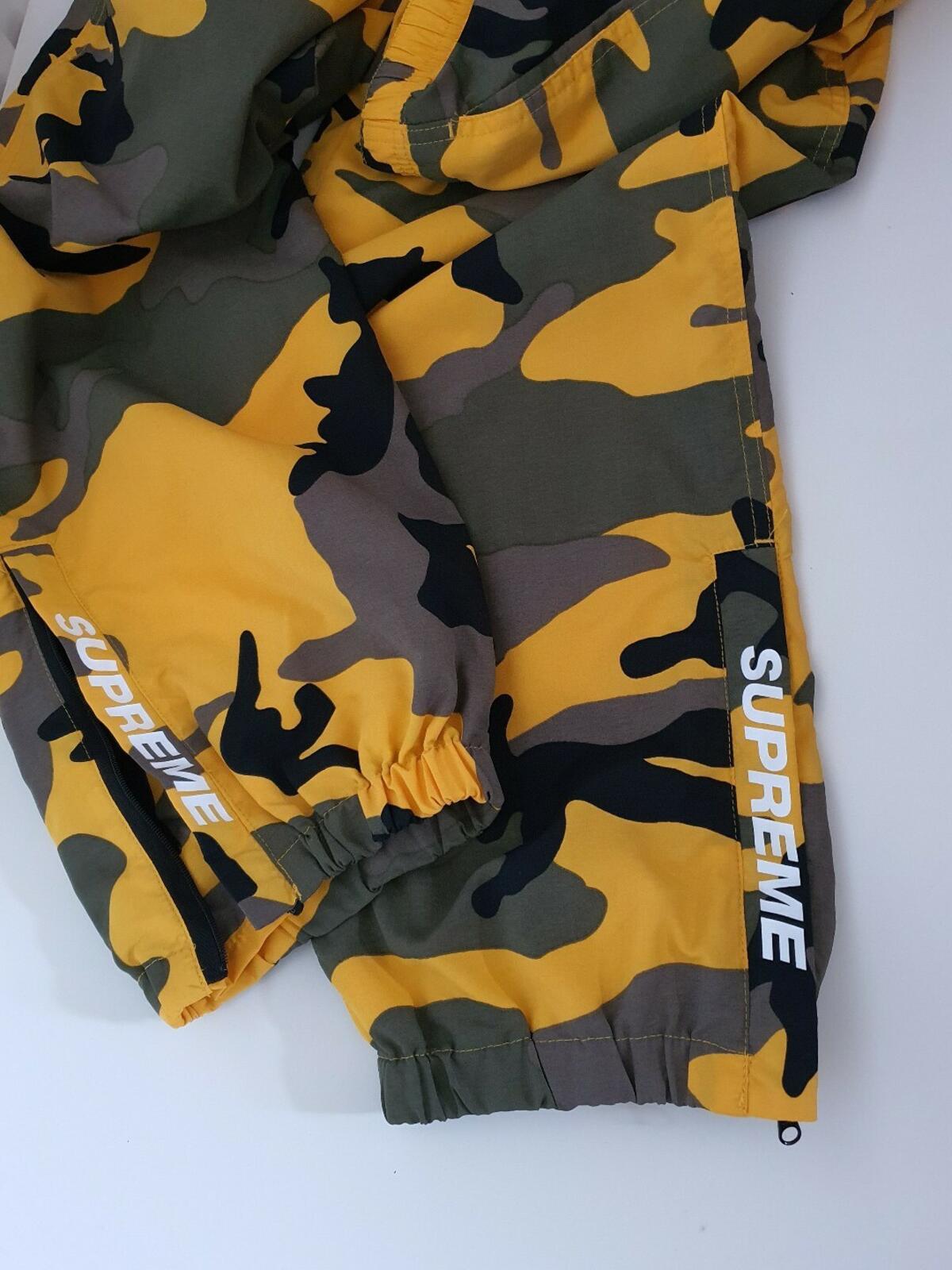 FW17 Supreme warm up pants yellow camo size L large trousers