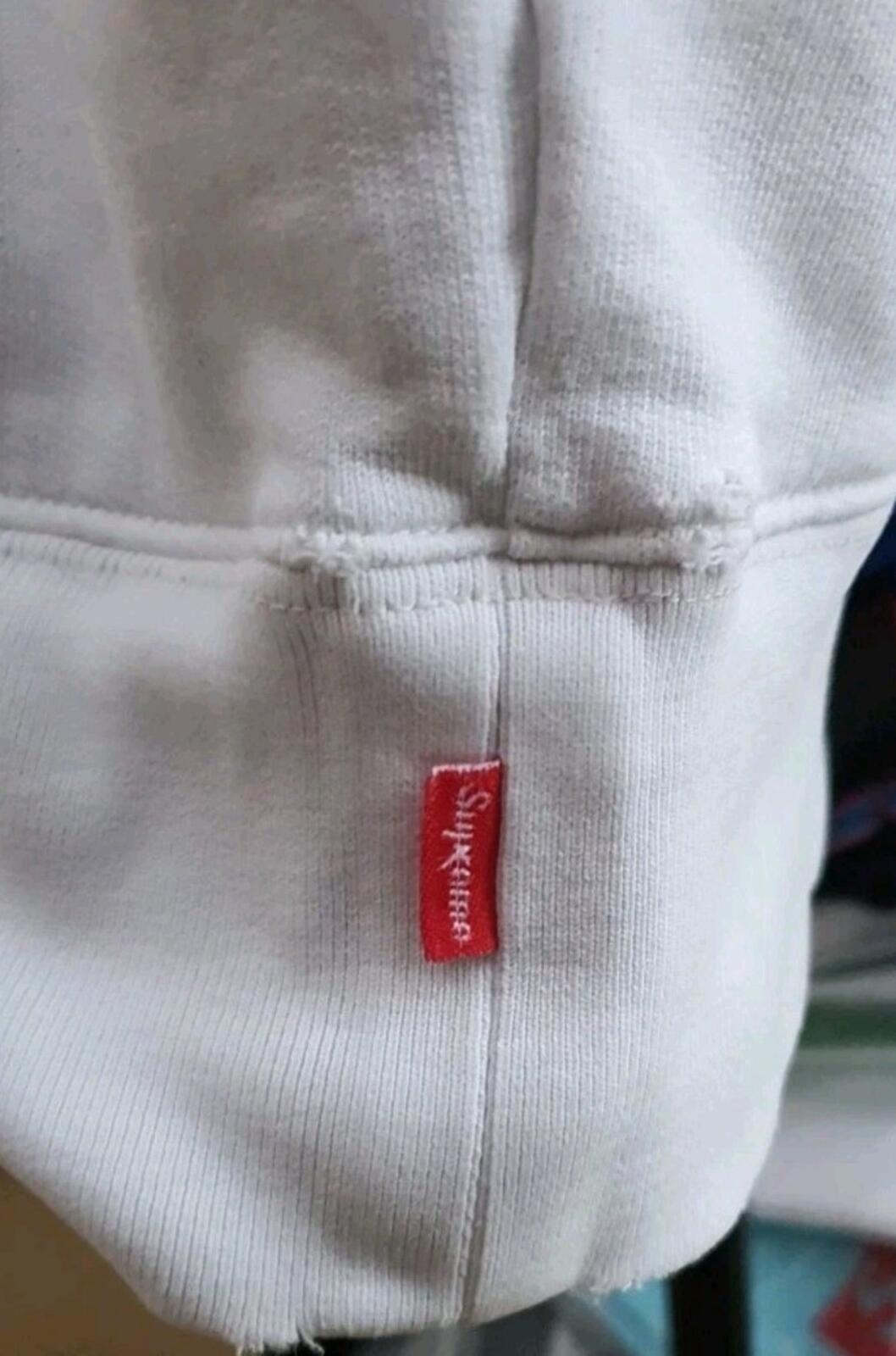 FW14 Supreme H.R Giger Hooded Sweatshirt White Size M