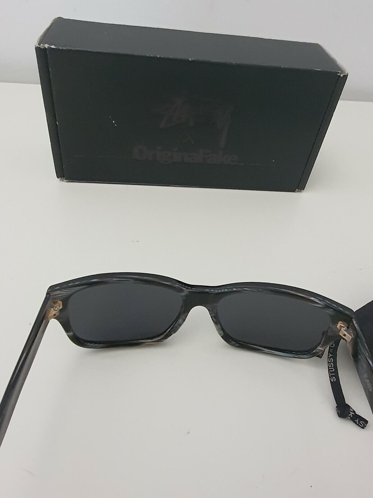 Stussy x Original Fake Kaws sunglasses vintage Very rare Glasses Accessory
