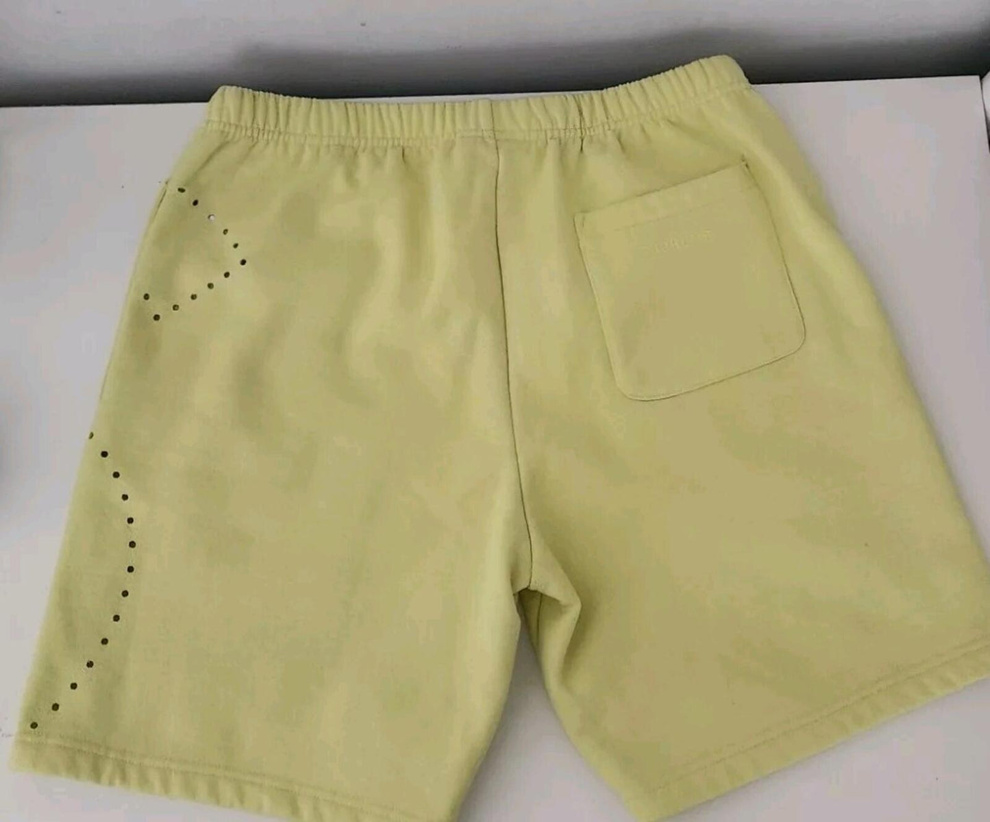 SS21 Supreme Laser Cut S Logo Sweatshort Light Lemon Größe S 30