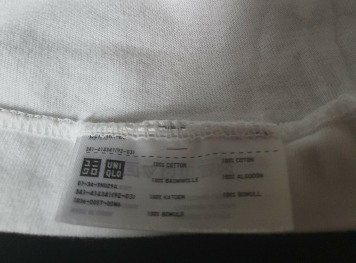 Camiseta blanca de grupo SS18 Uniqlo x Kaws x Barrio Sésamo talla M mediana