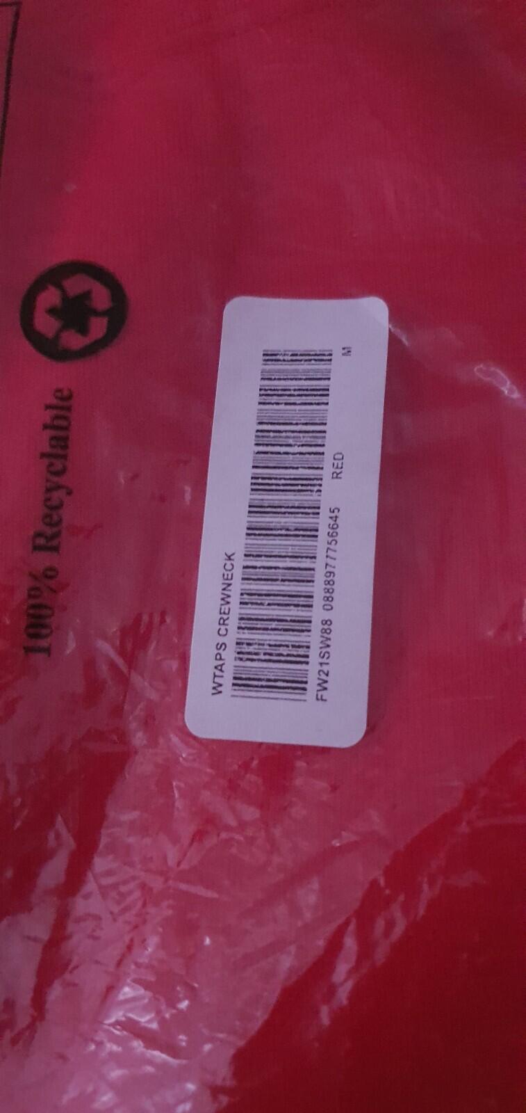 FW21 Supreme x WTAPS crewneck red Sweatshirt size M medium New With Tag Jumper