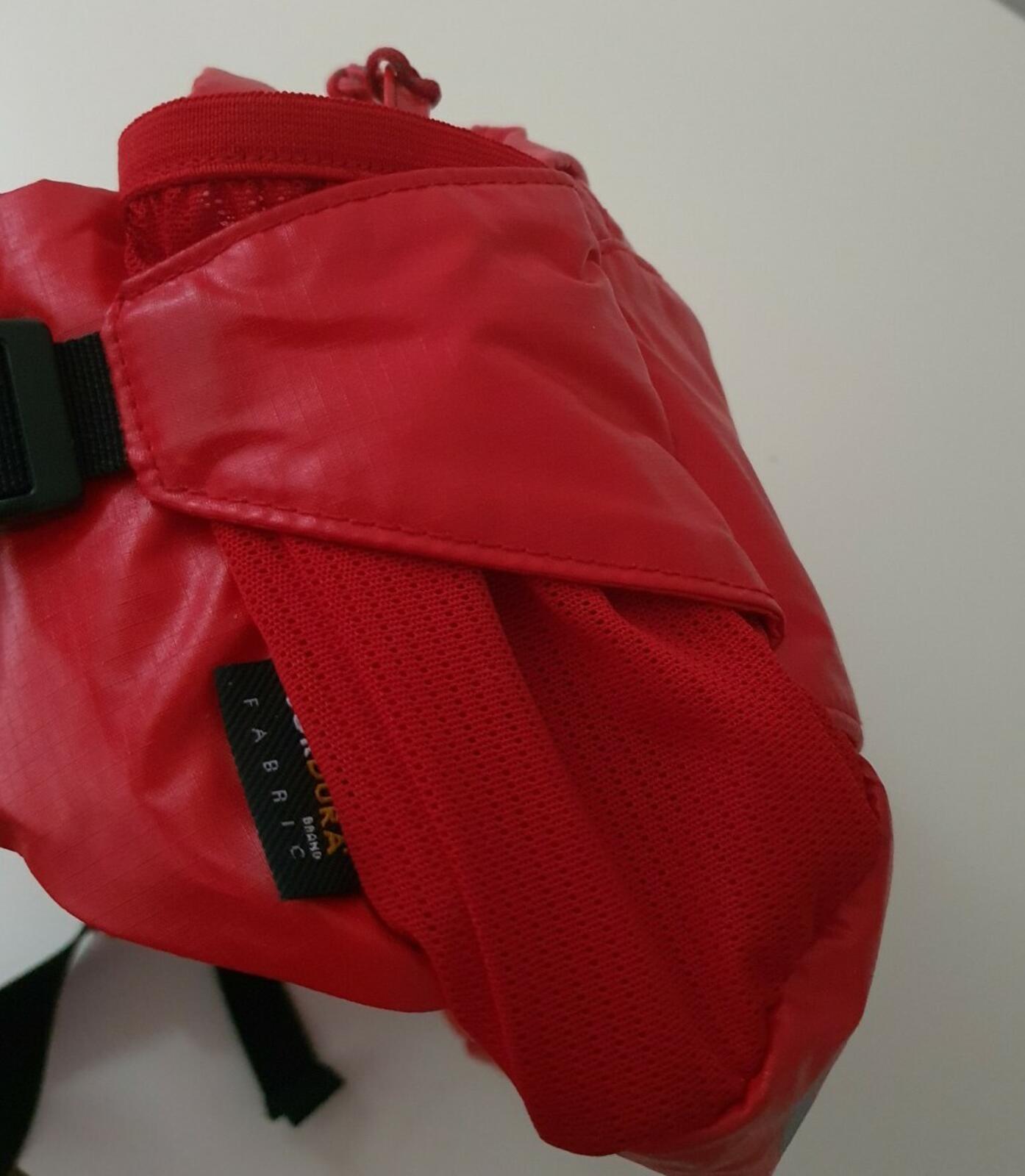FW17 Supreme rote Gürteltasche Cordura Stoff reflektierender Schriftzug Hüfttasche