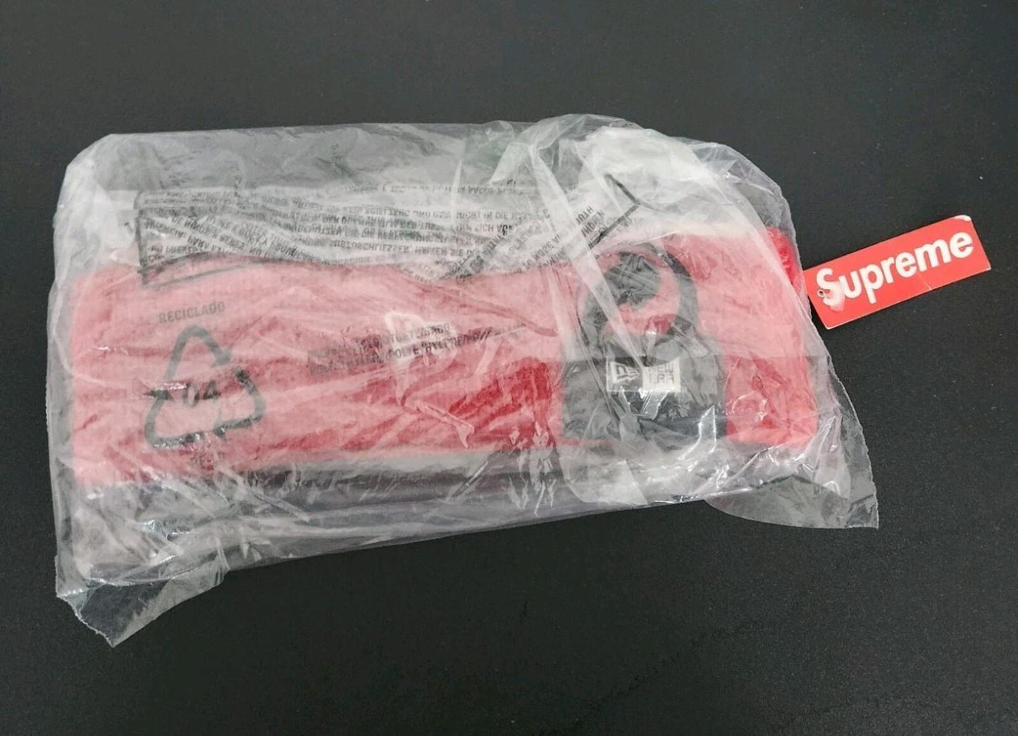 FW18 Supreme New Era Sequin Arc Logo Headband Red