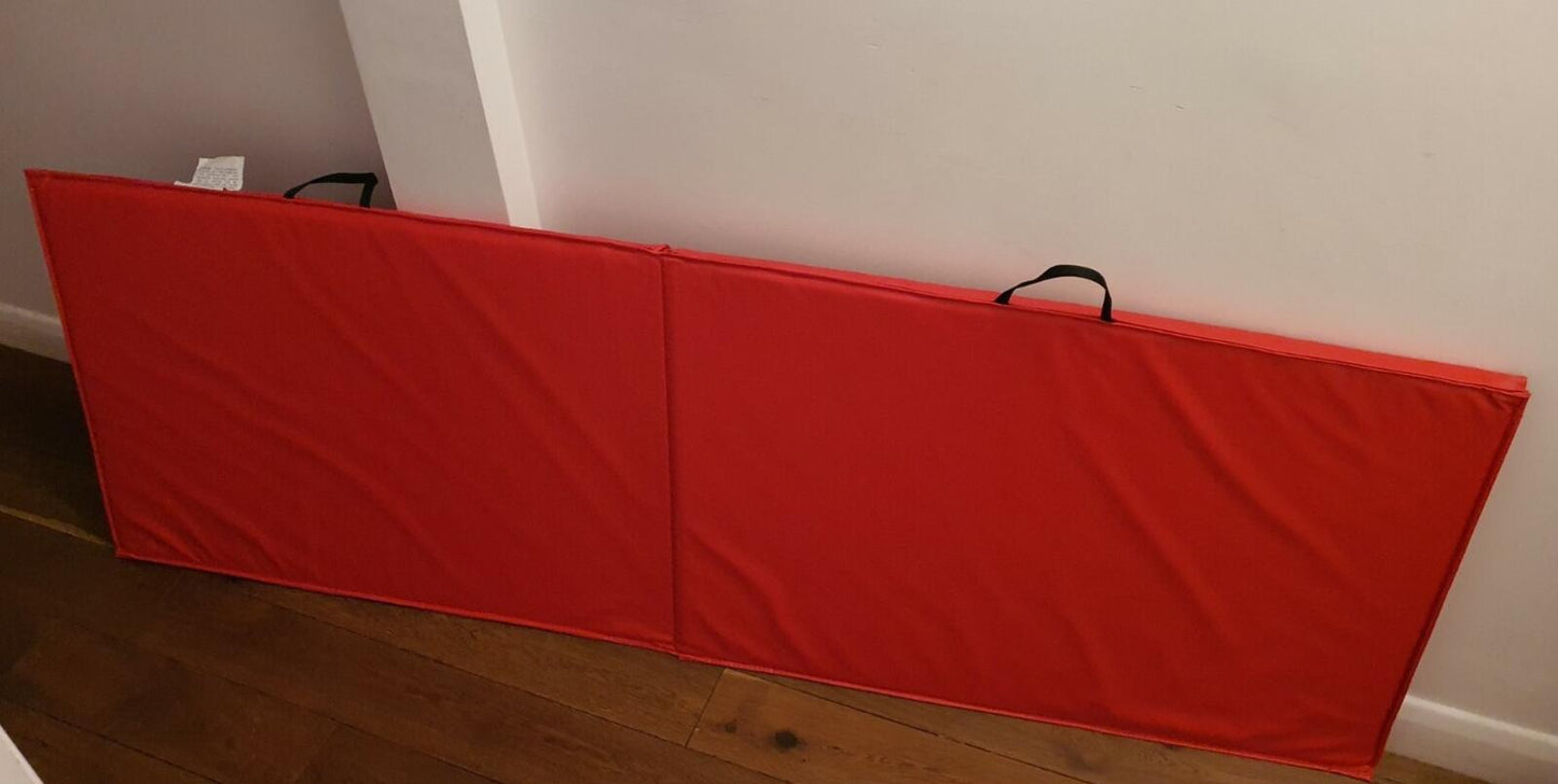 FW17 Supreme x Everlast Folding Exercise Mat Red