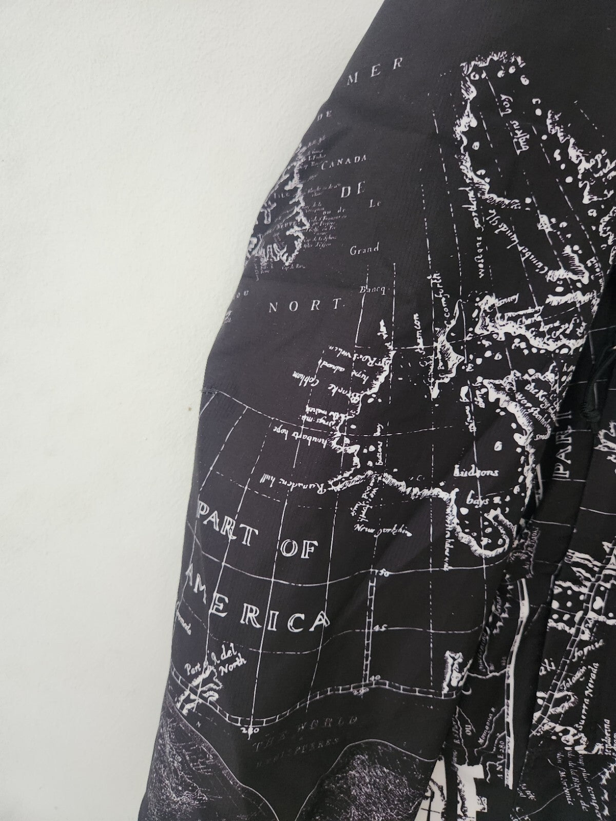 SS12 Supreme x The North Face Venture Jacke L groß TNF schwarz Maps vintage Selten
