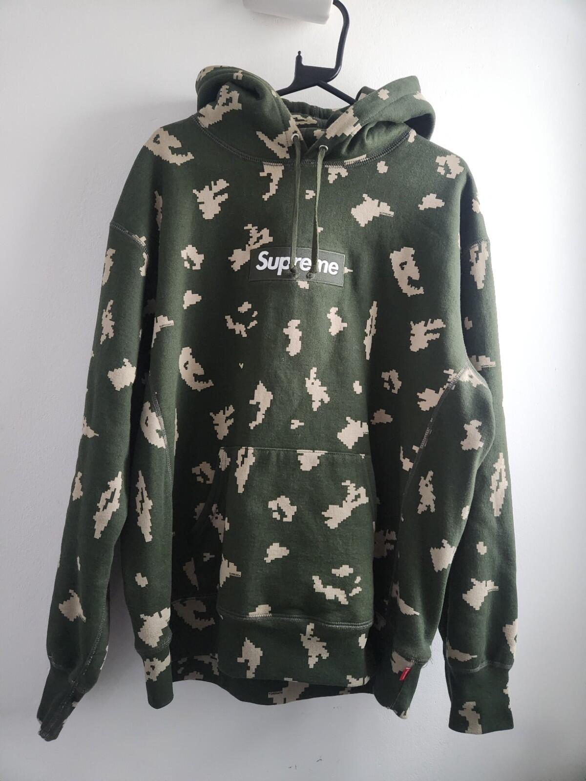 FW21 Supreme Box Logo Hooded Sweatshirt Olive Russian Camo Size L