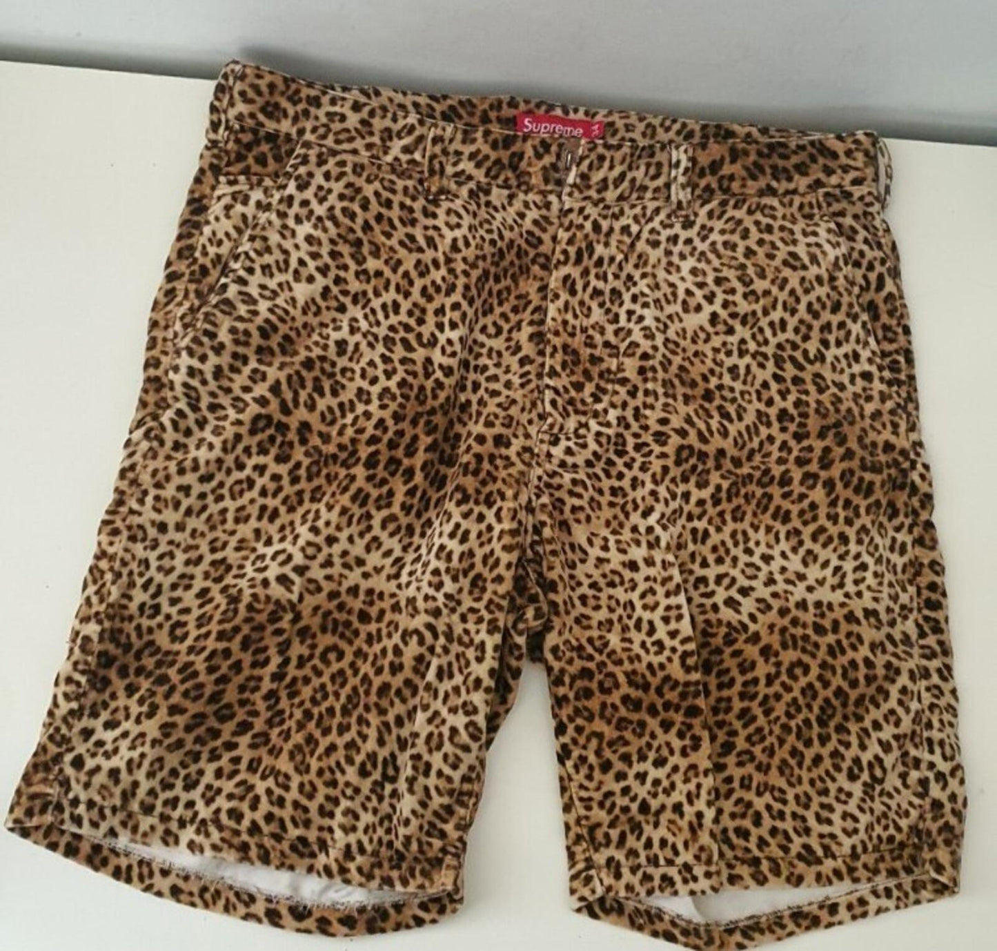 SS19 Supreme Velvet Leopard work short size 34 shorts