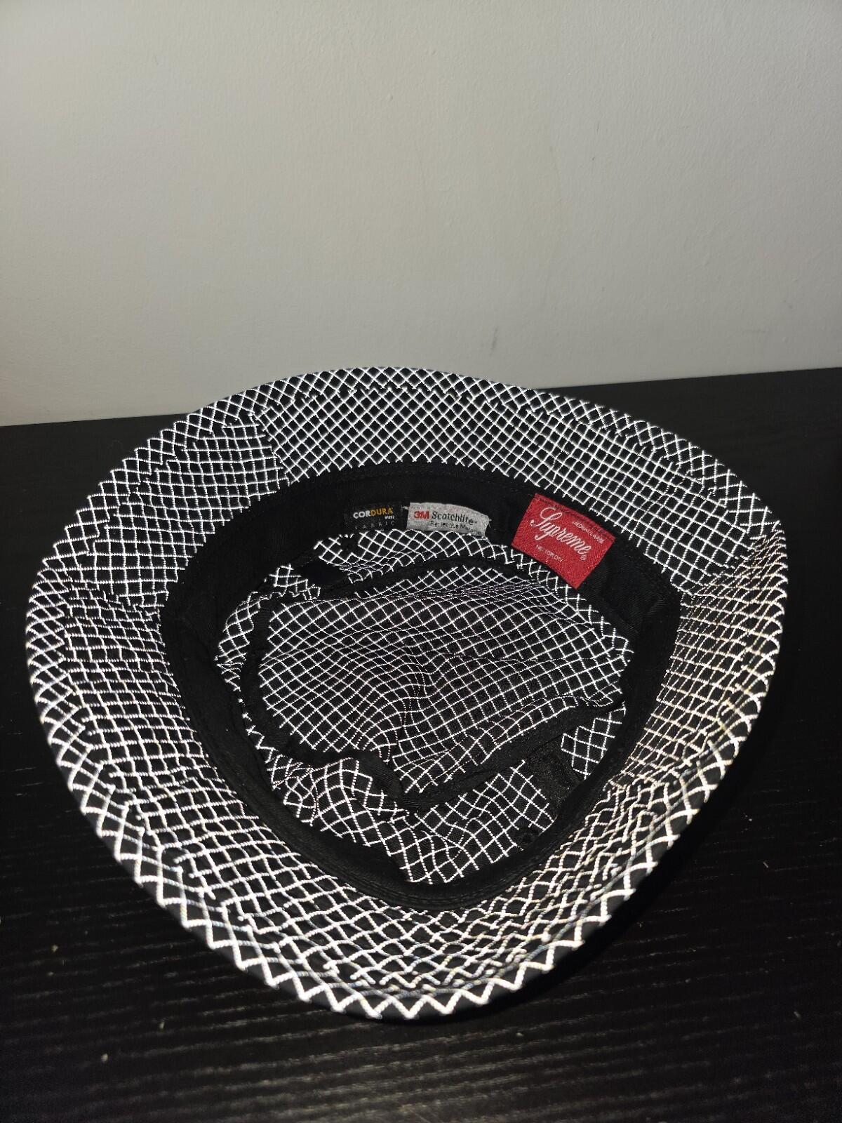 FW18 Supreme Reflective Ripstop Low Crusher Hat Black Size M / L