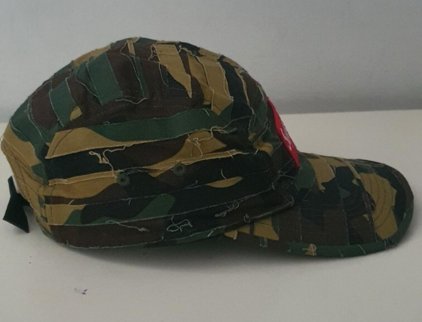 SS23 Supreme Layered Camo Camp Cap Grünes Camo-Cap