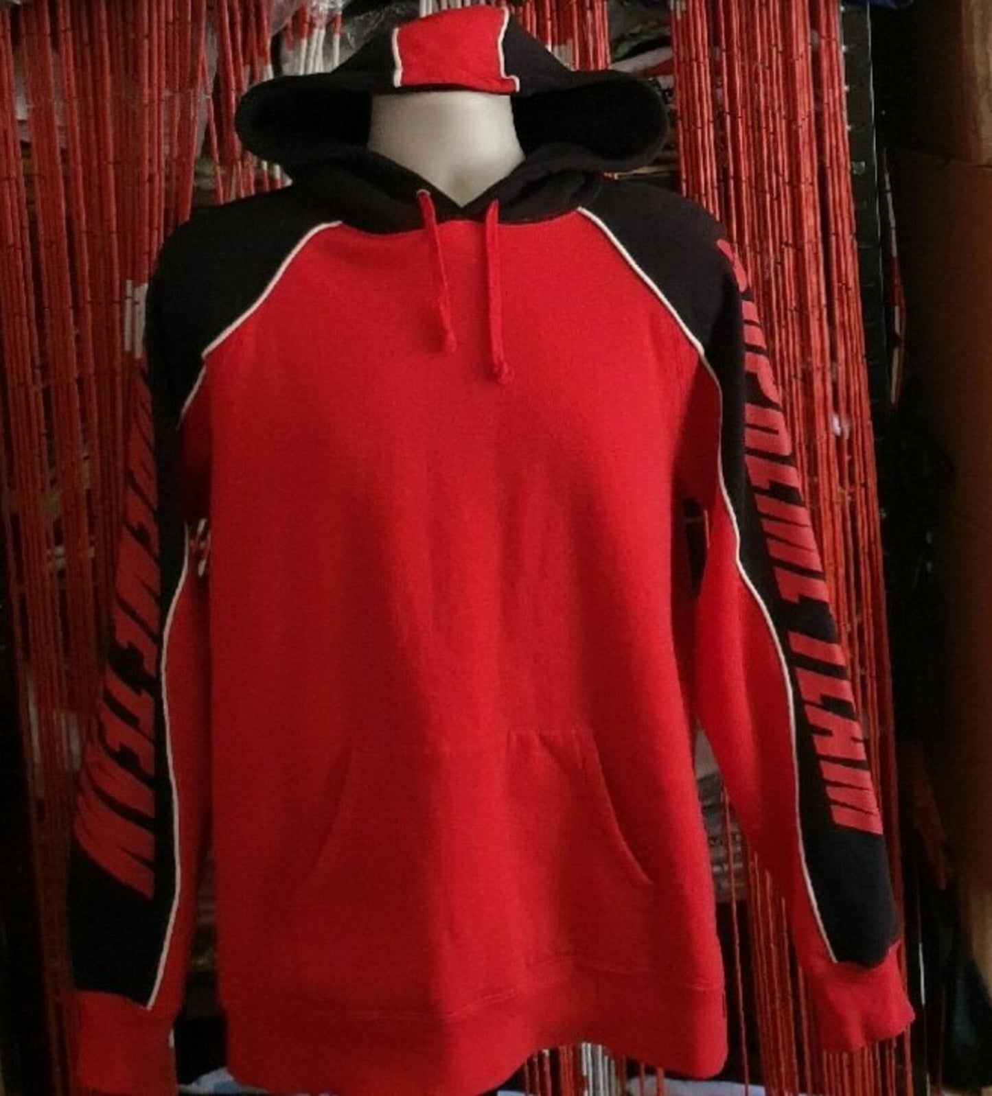 FW17 Supreme GT red / black hooded sweatshirt Supreme Team Hoodie size M medium