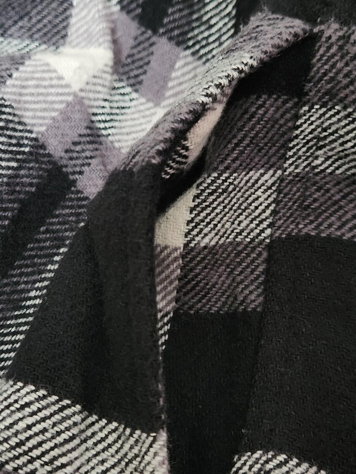 FW17 Supreme Quilted Arc Logo Flannel Shirt Black Size M
