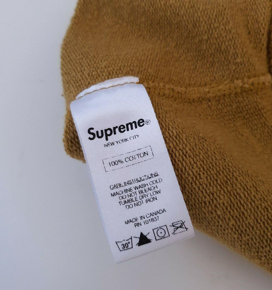 SS14 Supreme Menace II Society Crewneck Senf Größe M