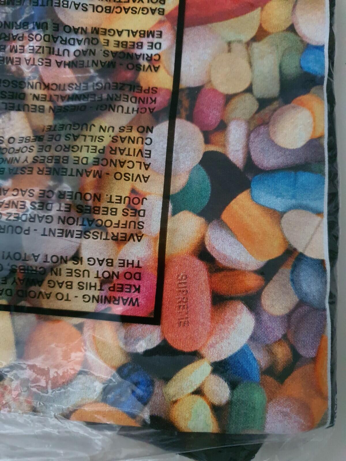 SS20 Supreme Pills Tee Black Size S
