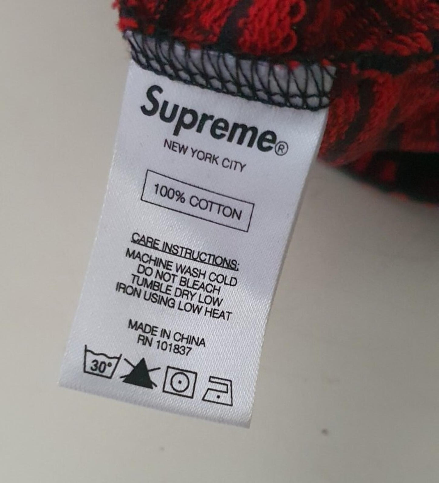FW17 Supreme I Love You Jacquard Top Sweater Red Size M