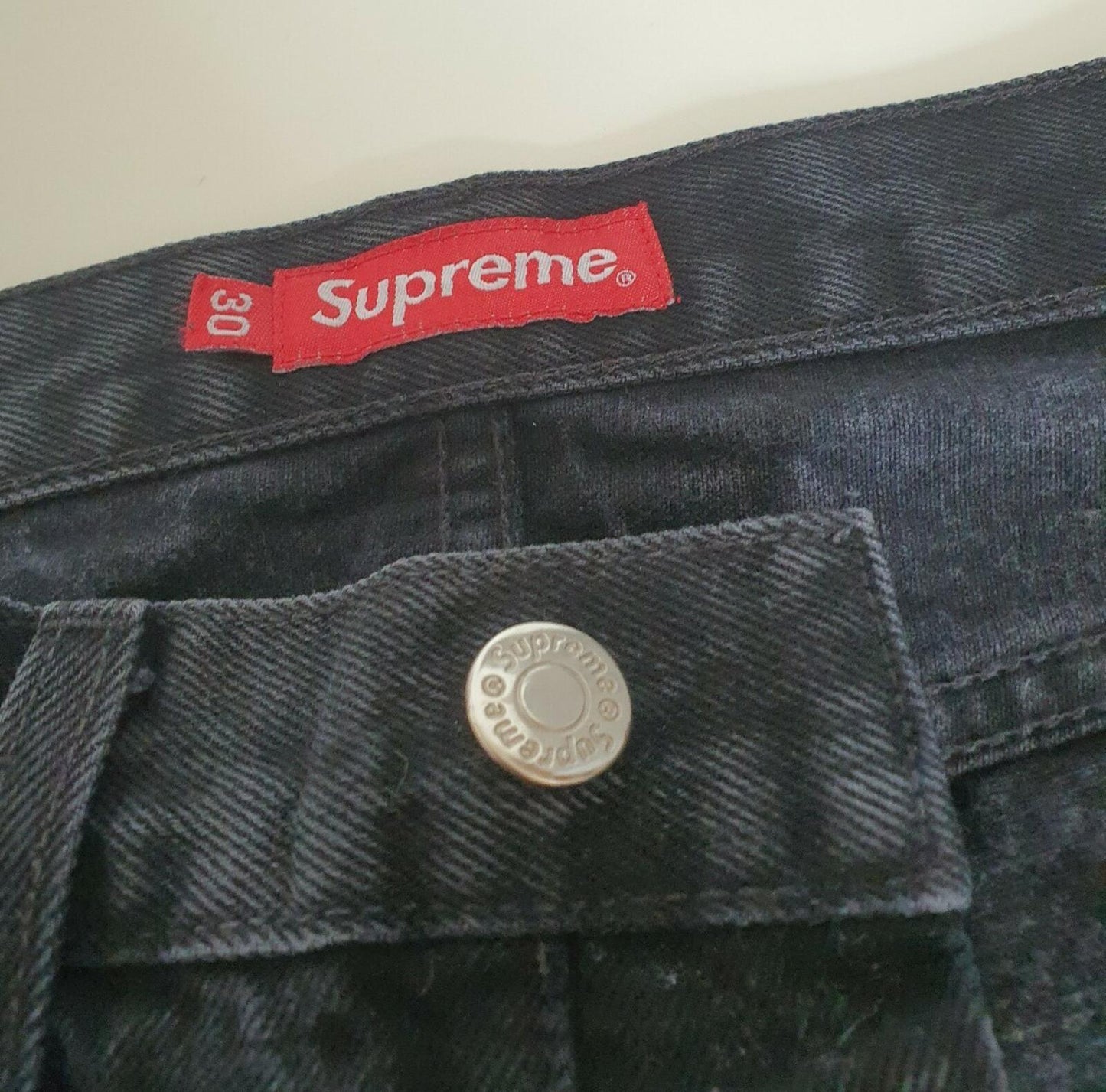 FW16 Supreme Stone Washed Slim Jeans Schwarz Größe 30 W30 L30