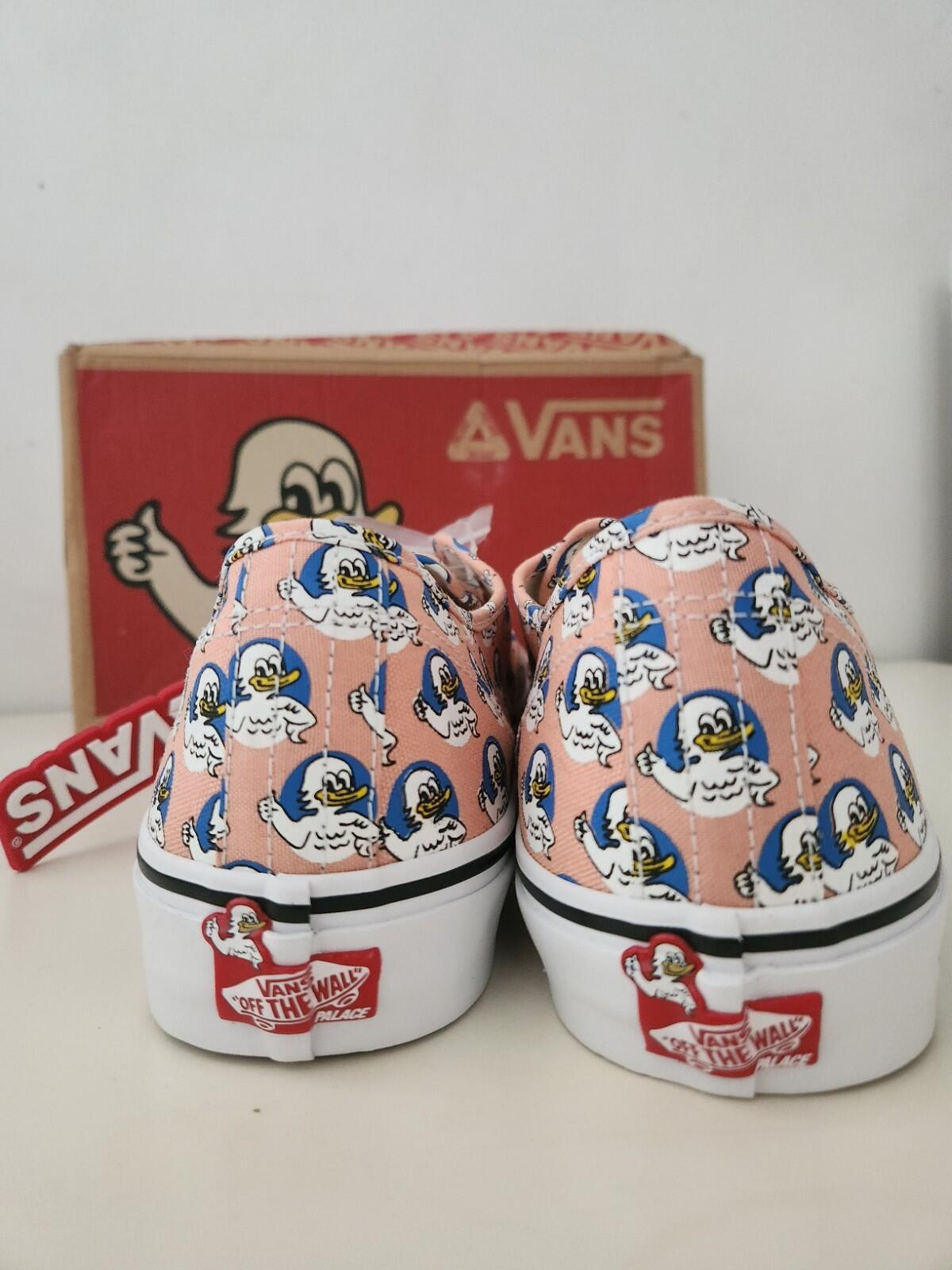 SS21 Palace Jeremy The Duck Vans Authentic Salmon Size US 12 UK 11 EUR 46