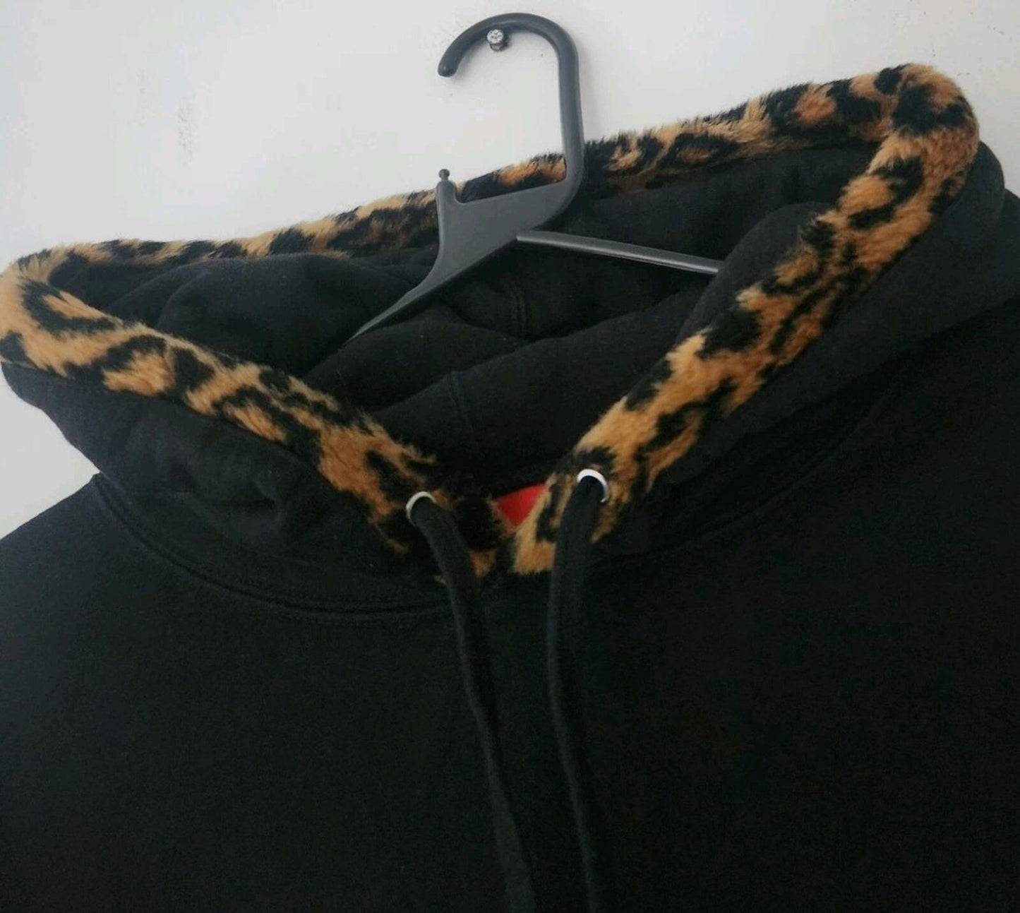 FW21 Supreme Leopard Trim Hooded Sweatshirt Black Size XL