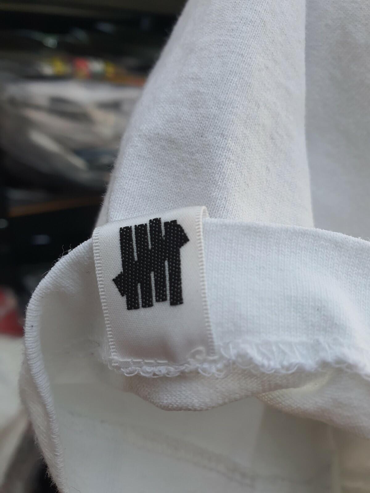 A BATHING APE x UNDEFEATED white tee size M medium T-shirt BAPE small S Rare