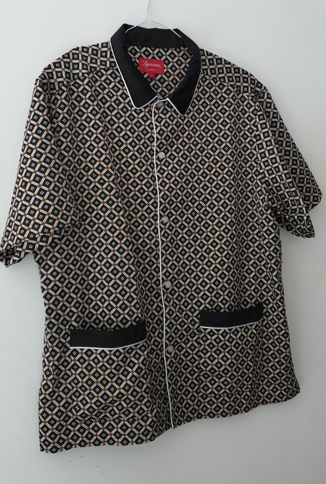 SS20 Supreme Satin Pajama set ( shirt + trousers) Black Size L Nightwear