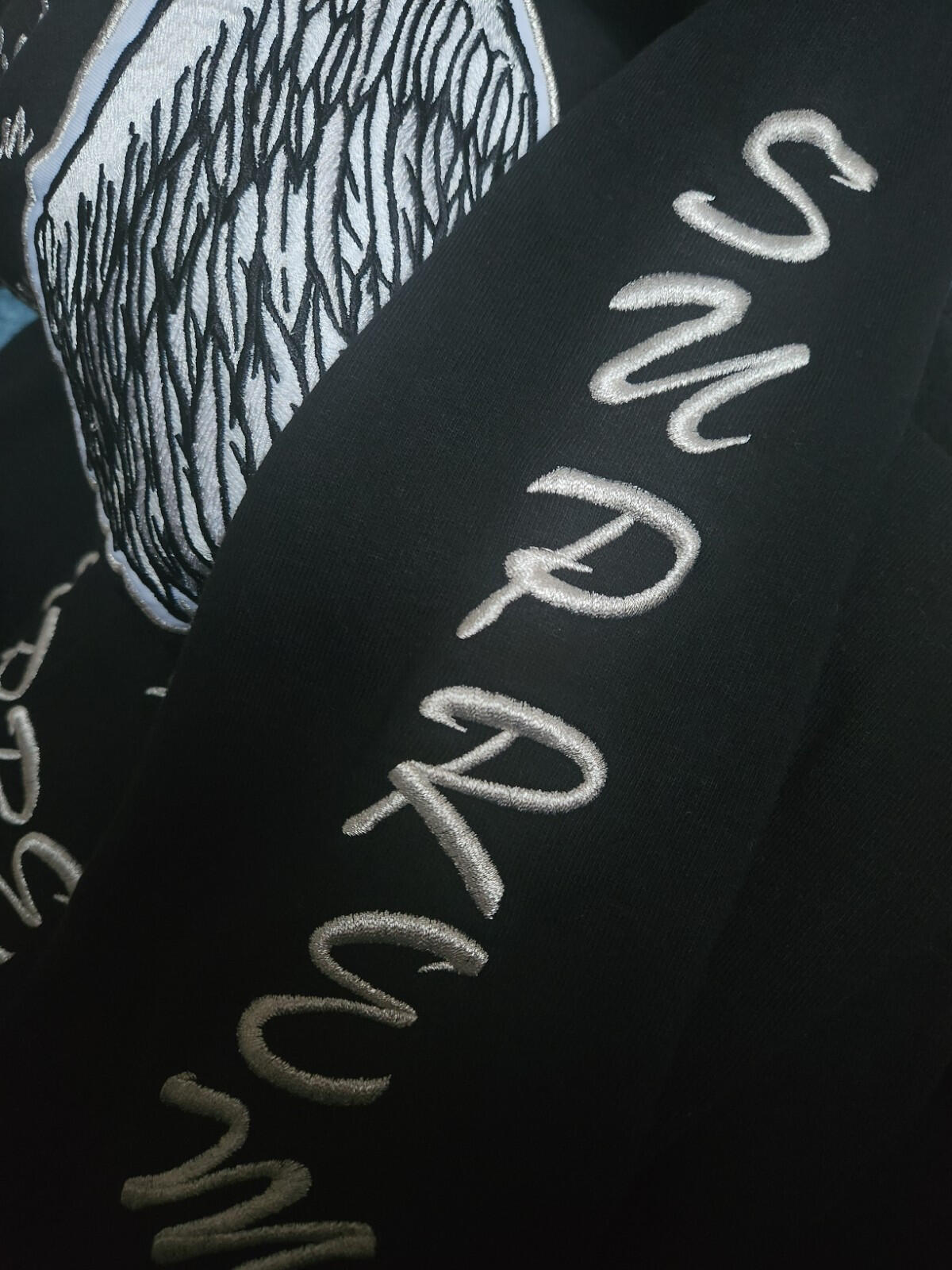 FW21 Supreme Guardian Hooded Sweatshirt black hoodie size M medium Angel Wings