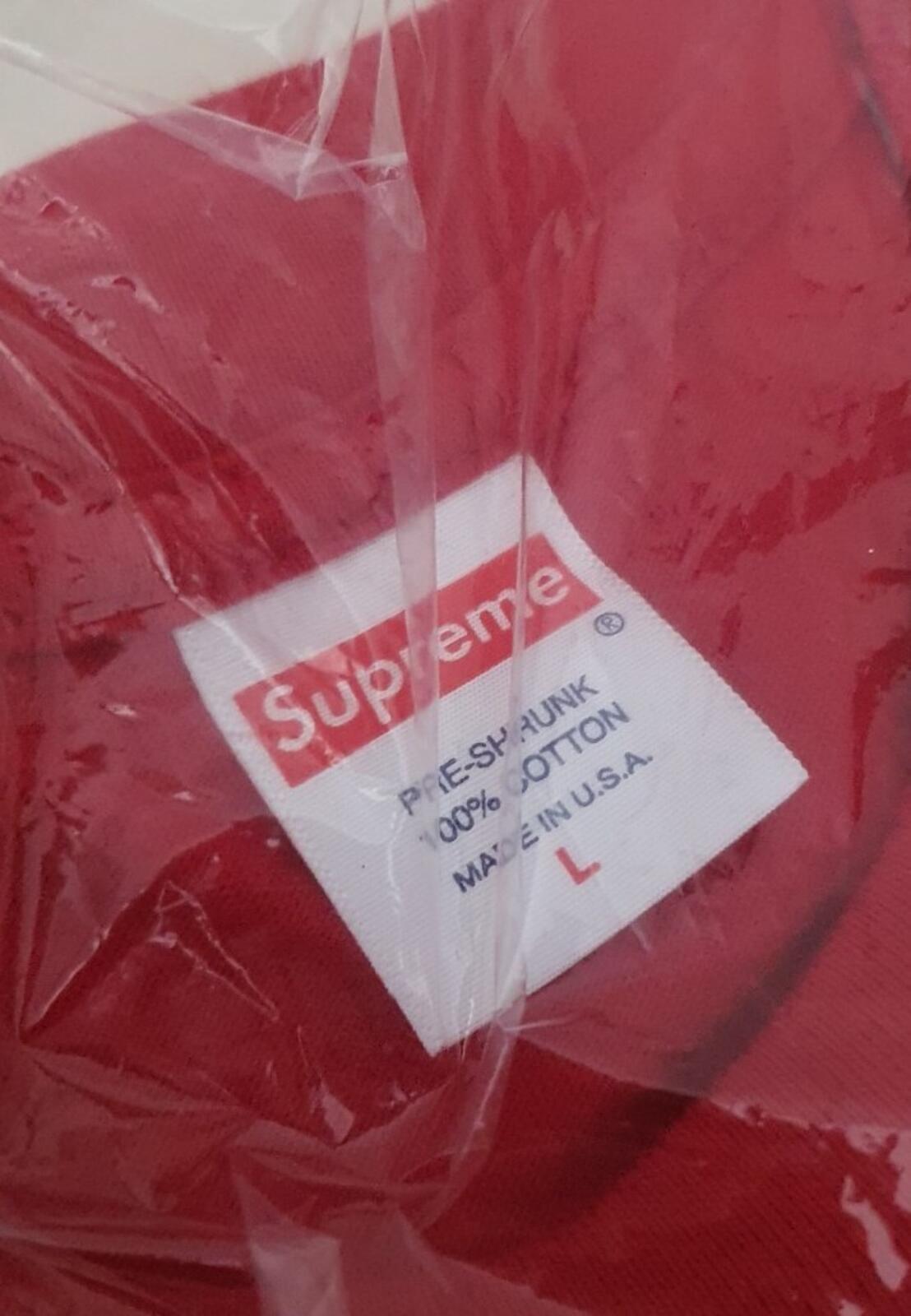 SS20 Supreme Lizard tee New And Unopened Red T-shirt size L Large