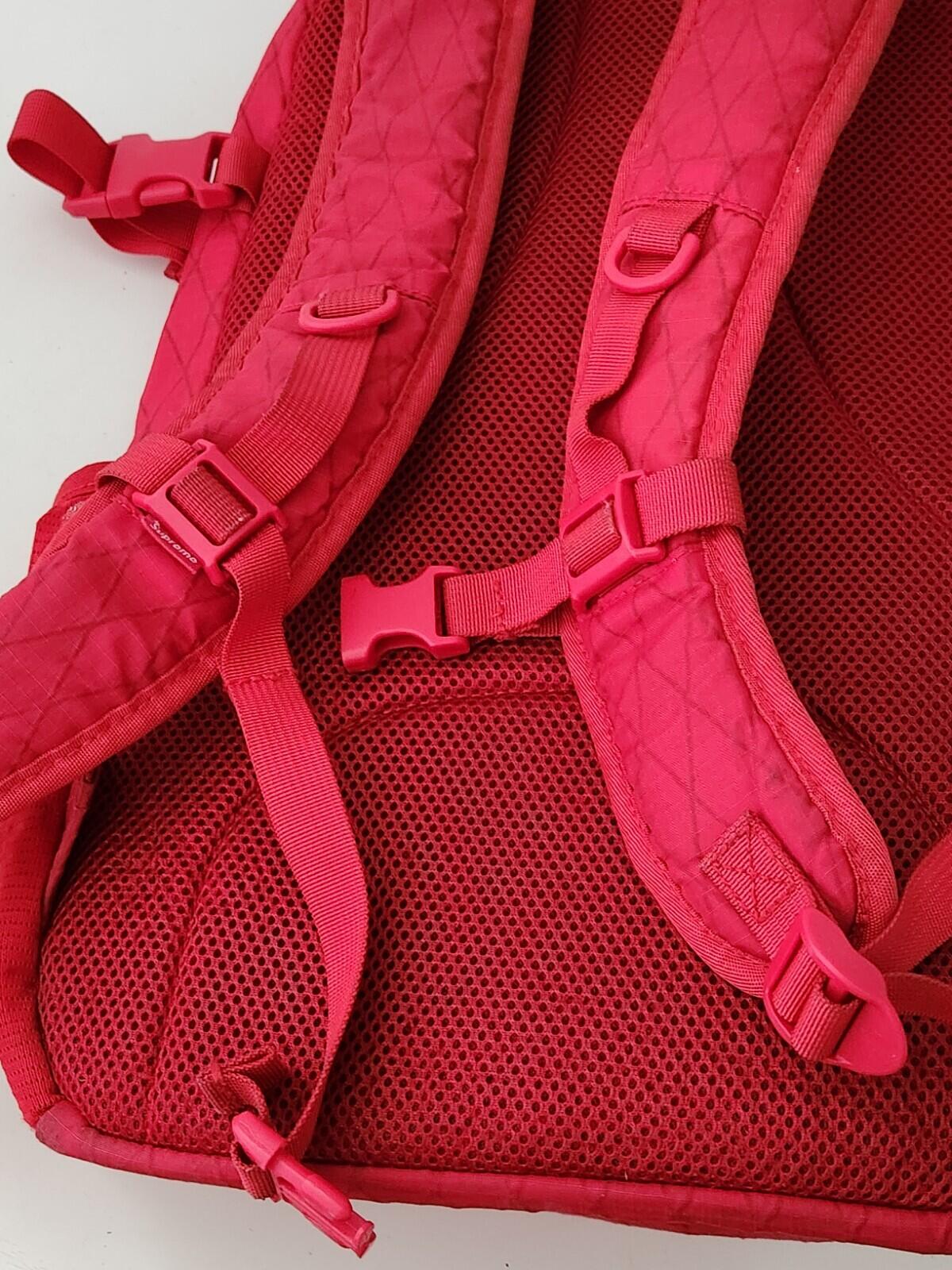 FW18 Supreme backpack Water And Abrasion Resistant