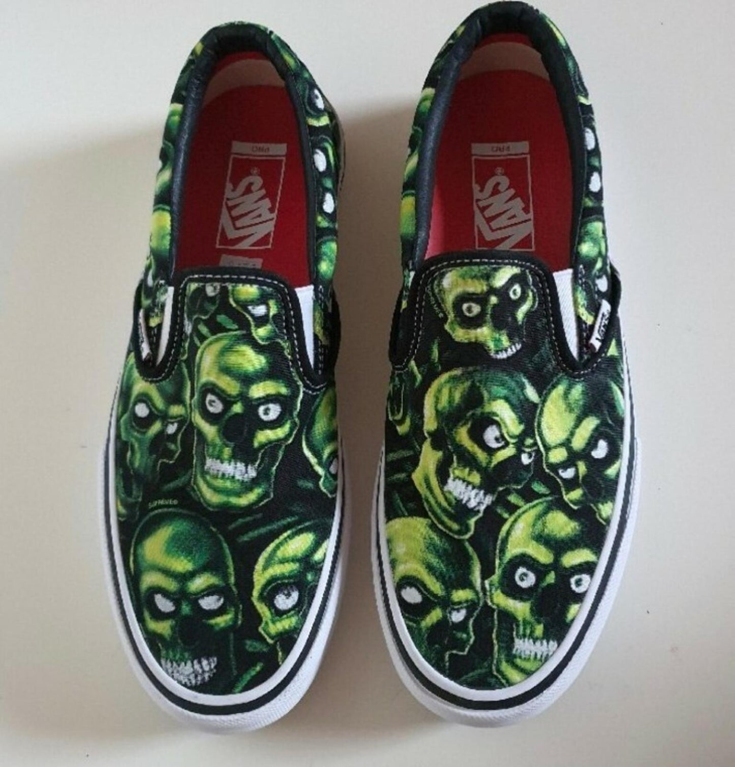 SS18 Supreme x Vans Skull Pile Slip-On Pro US 8 UK 7 EU 40.5 Glow in the dark