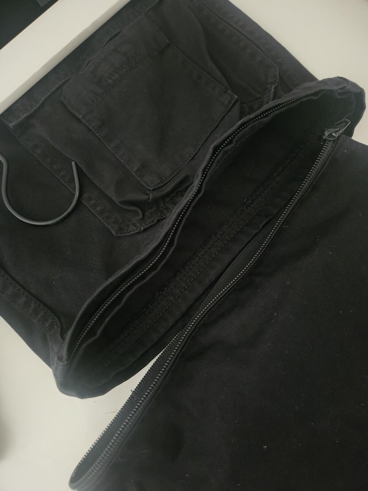 FW21 Supreme Zip-Off Utility Pant Black Trousers Shorts Size 30 W30 L30 S Small