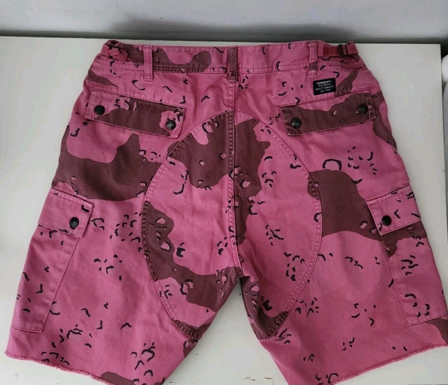 SS21 Supreme overdyed Camo Cargo Short Pink Size 32 Large