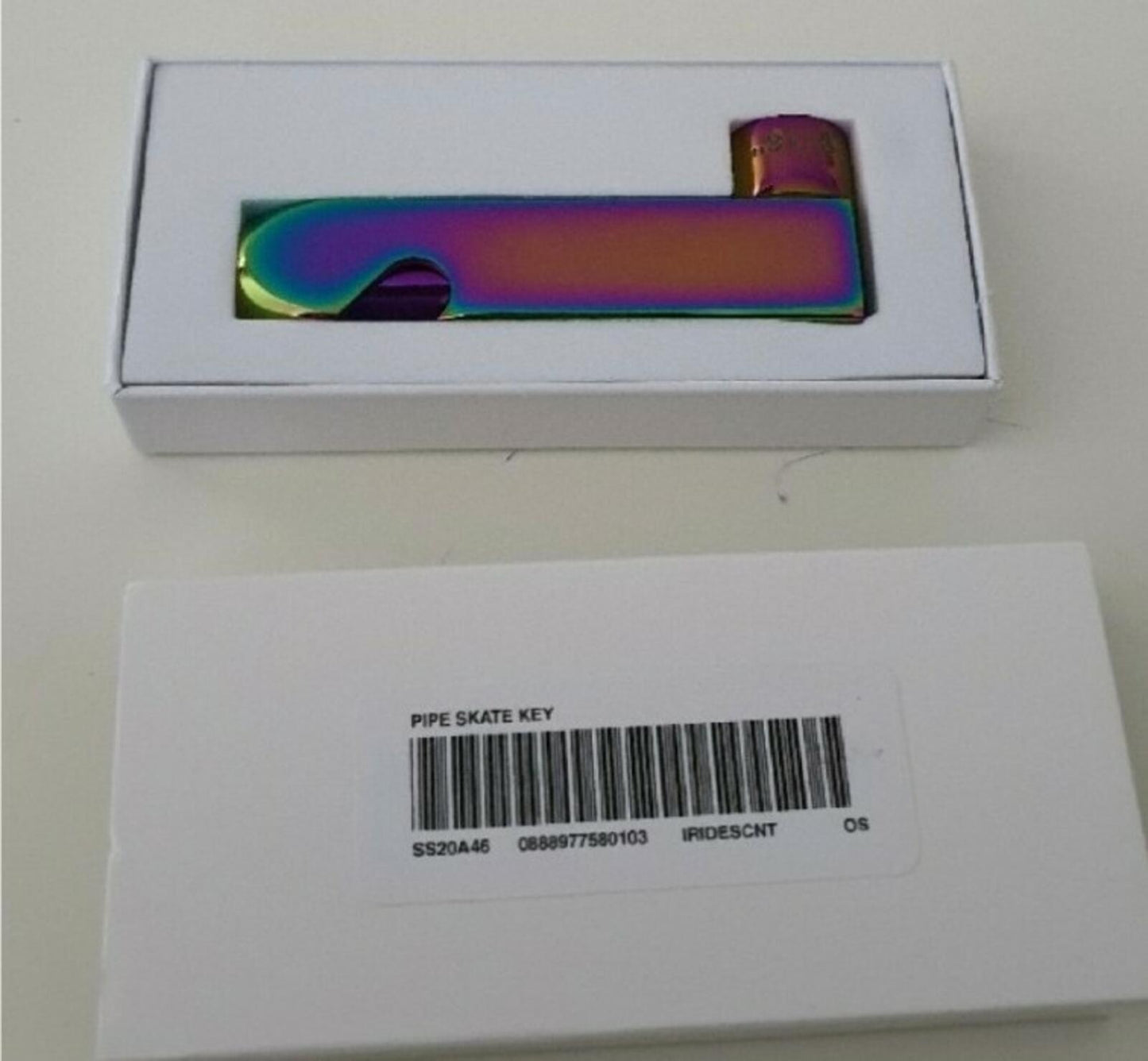 SS20 Llave de patín de tubería Supreme Skate Tool Accesorio iridiscente