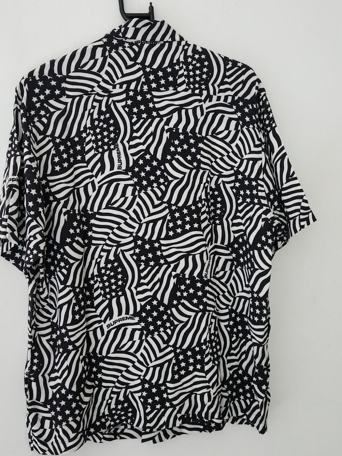 SS20 Supreme Flags Rayon Shirt black size M Medium short sleeve