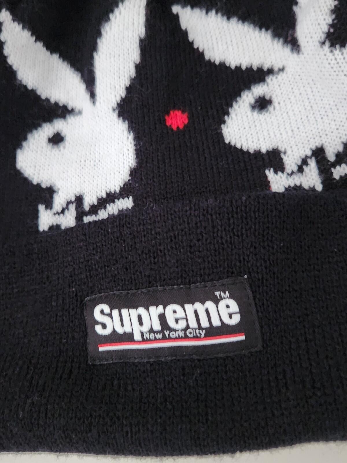 Gorro FW17 Supreme x Playboy Negro