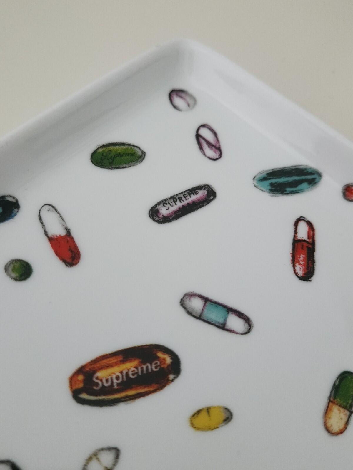 SS17 Supreme Pills ceramic tray ashtray white