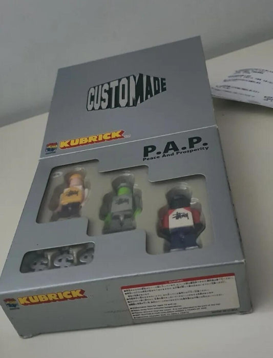 STUSSY x Medicom Toy Kubrick Baby P.A.P. Customade 2007 Figuren-Set Zubehör