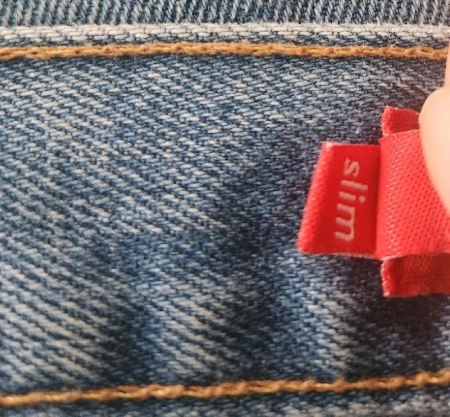 Supreme slim jeans size 36 W36 L32 denim blue made in USA mens stonewashed jean