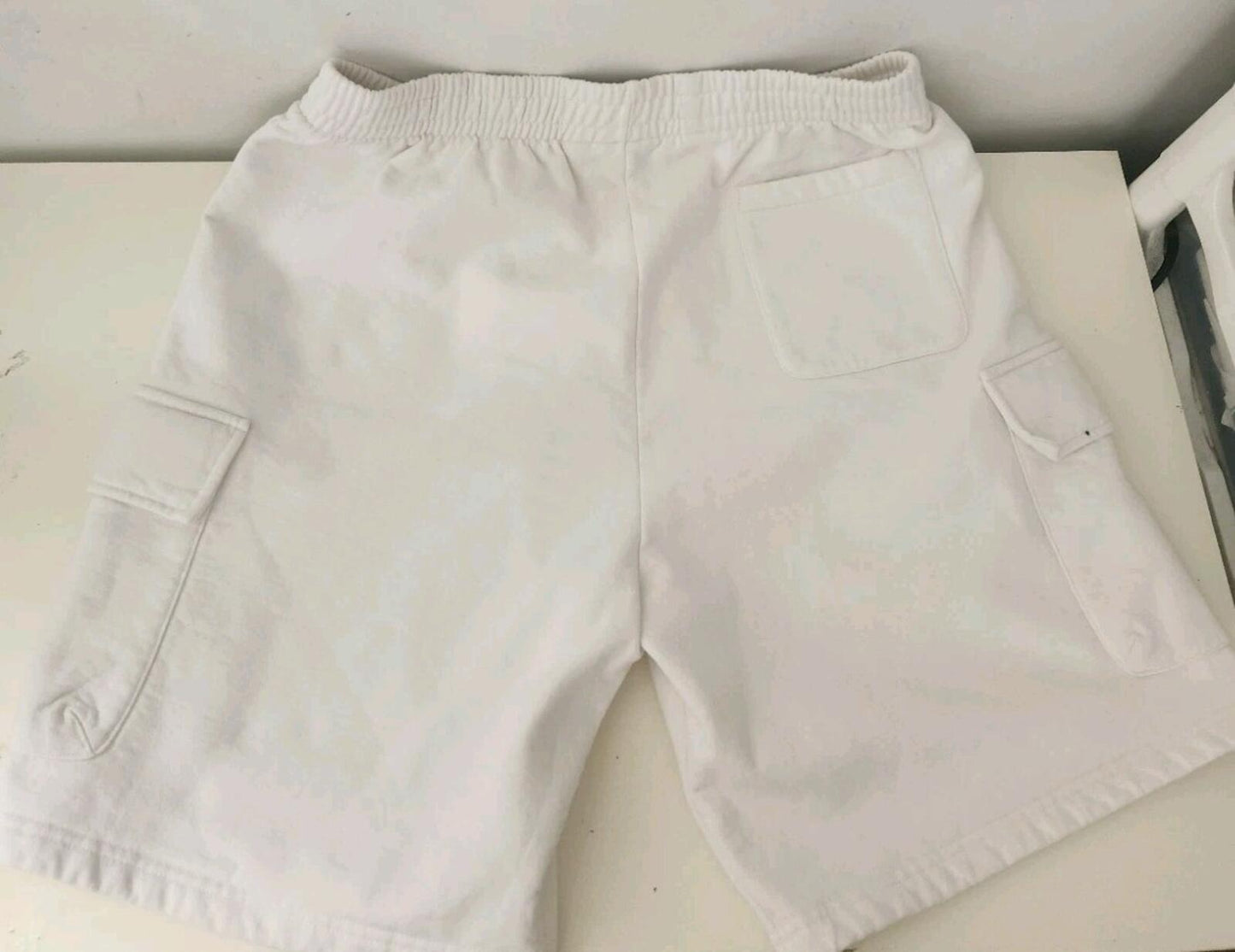SS23 Supreme Small Box Baggy Cargo Shorts talla XL pantalón corto de chándal blanco