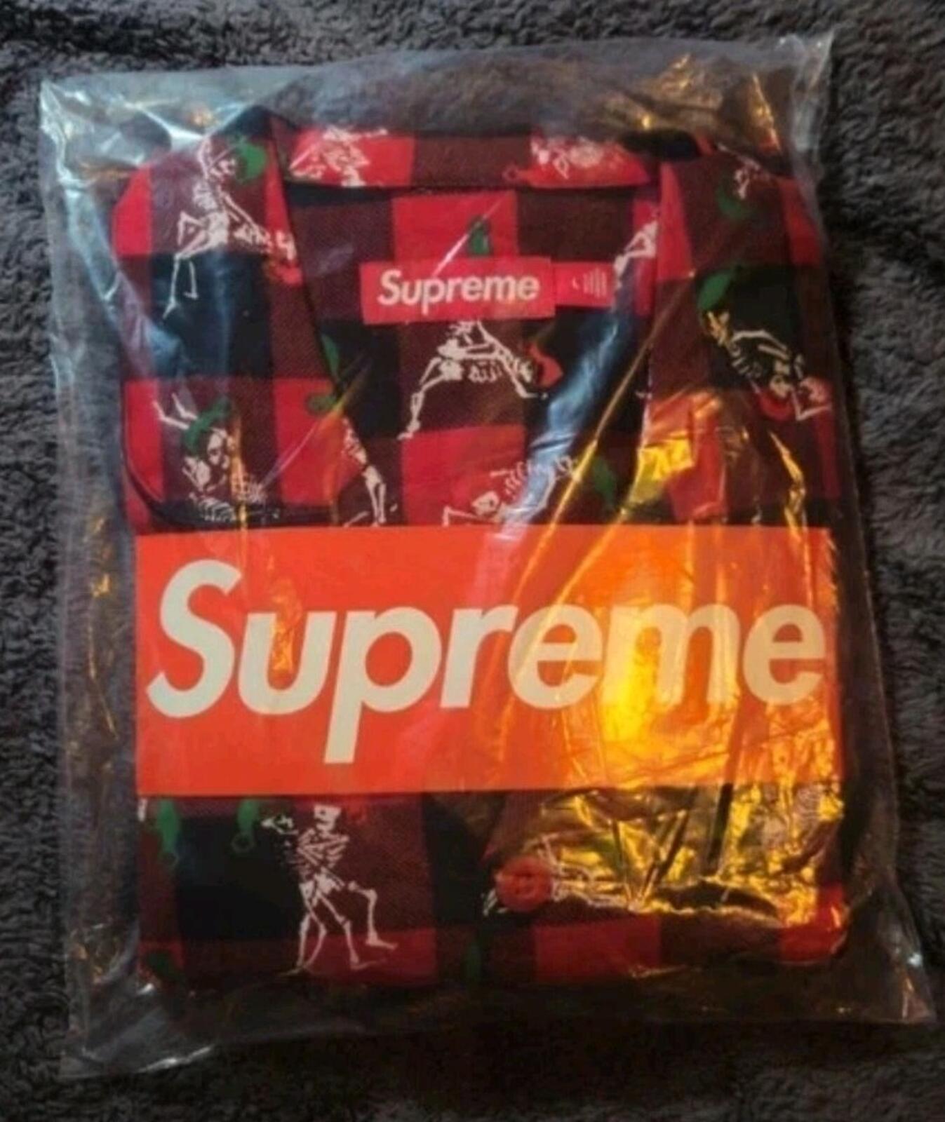 FW25 Supreme Holiday Pajama set ( shirt + trousers) Plaid Size L
