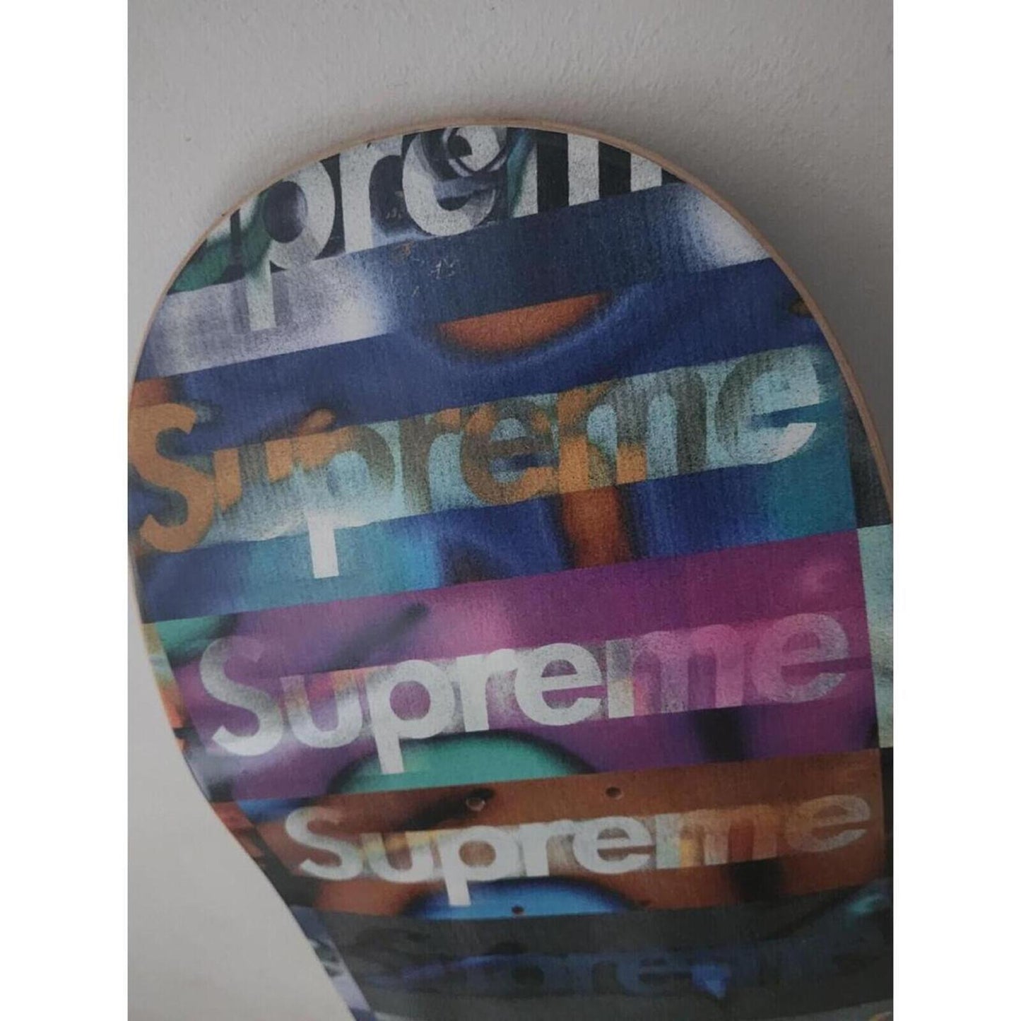 SS20 Supreme Distorted Logo Skateboard Skate Deck Size 8.5" x 32.25