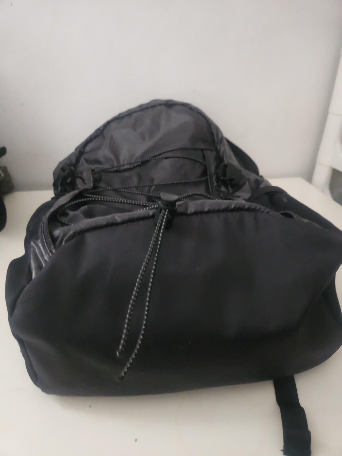FW17 Supreme black backpack Cordura Fabric box logo Reflective text 20L Bag